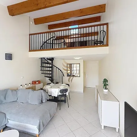 1547 Privilege - 4 Pers Wifi Vue Piscine Garage Appartamento