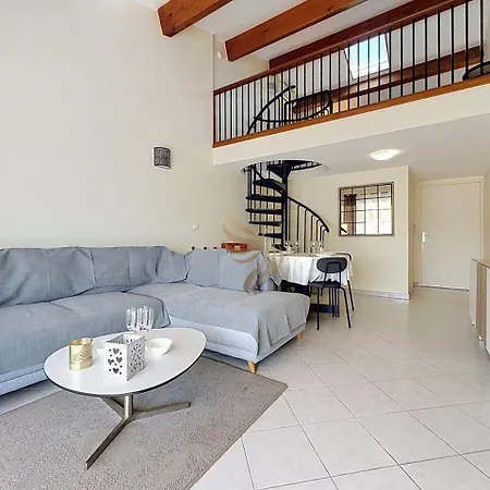 1547 Privilege - 4 Pers Wifi Vue Piscine Garage Appartamento Saint-Raphaël