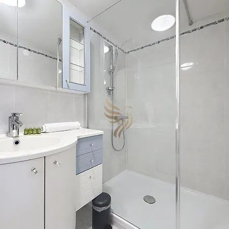 1547 Privilege - 4 Pers Wifi Vue Piscine Garage *